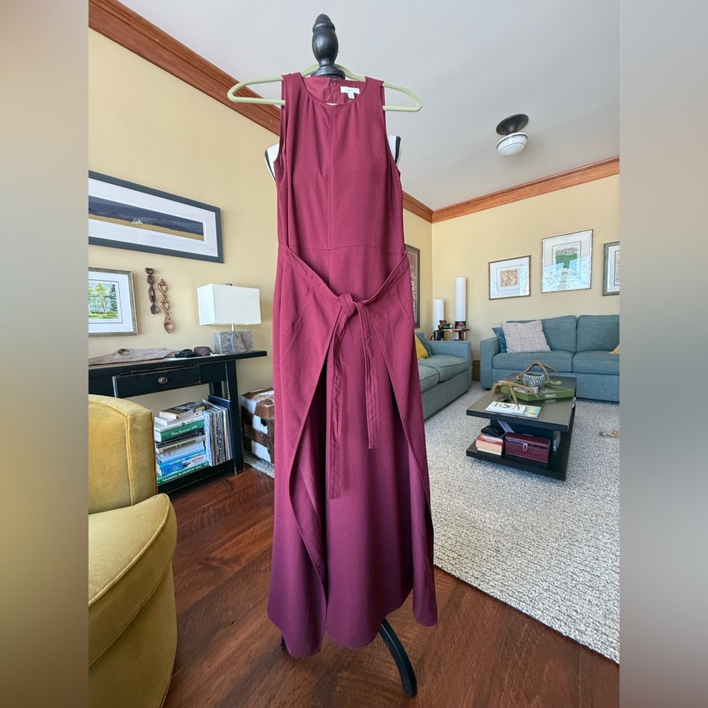 Elegant Joie flared jumpsuit with wrap over at front, size 8 NBW w/out tags